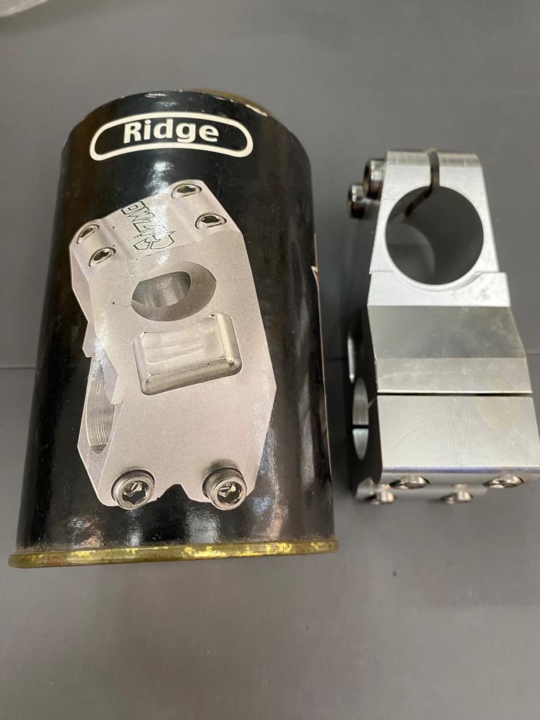 Gizmo Ridge 25.4MM 鋁合金車頭柱-銀色 / Gizmo Ridge 25.4mm aluminum stem-silver