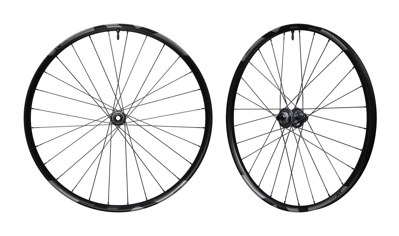 SHIMANO XT 爬山車轆-28孔-WH-M8200-B-29"-148 / SHIMANO DEORE XT WHEEL-WH-M8200-B-29"-148