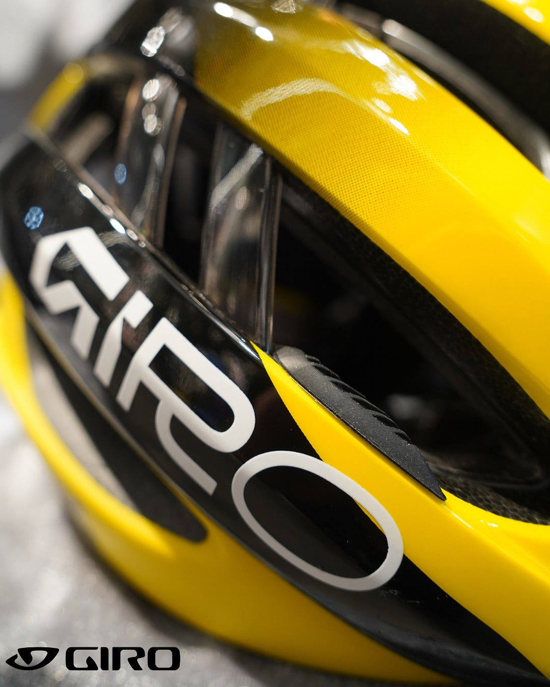 Giro Aries Spherical AF 2025 Visma LeaseaBike 車隊特別版頭盔 / Giro Aries Spherical AF 2025 Visma LeaseaBike Team Camp Helmet