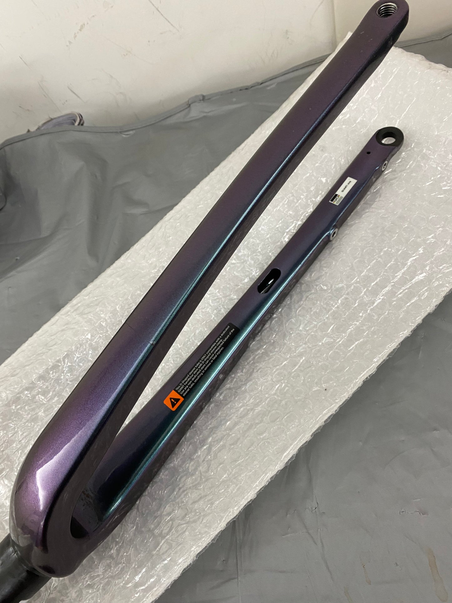Giant 2025 TCR Advanced Pro Front Fork車架前叉(Front Fork) - Blue Dragonfly