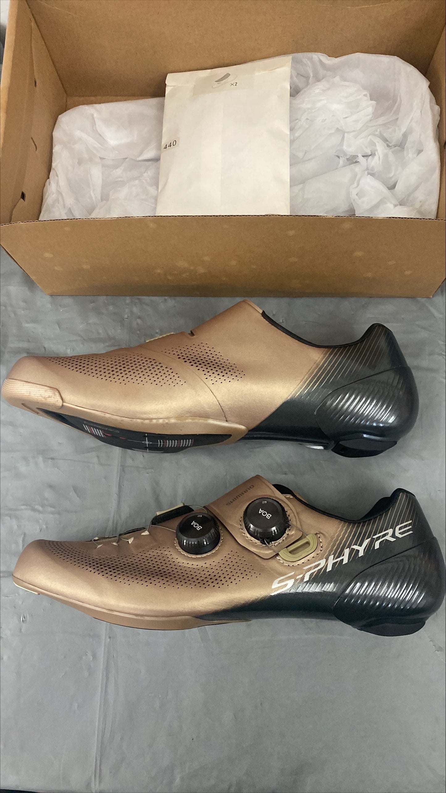 接近 7折｜SHIMANO SH-RC903S 公路車鞋-寬型-限量版香檳金黑色-44號