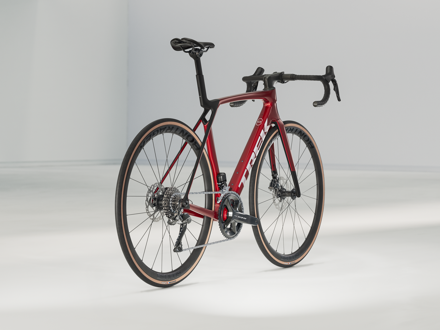 TREK 2025 Madone SL 6 Gen 8 公路車 / TREK 2025 Madone SL 6 Gen 8 Road Bike