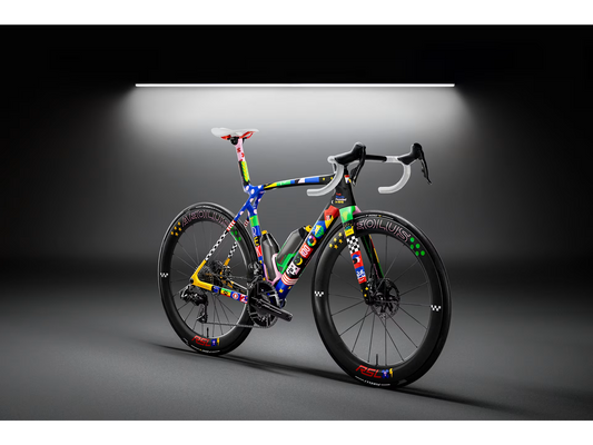 預售：Trek Madone SLR 9 AXS Gen 8 Project One ICON The First 50週年限量紀念版公路車