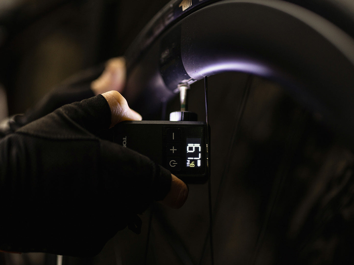 Topeak E-Booster 電子迷你攜帶型打氣泵