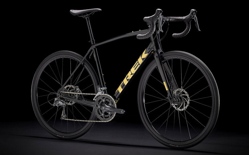 TREK 2023 DOMANE AL 2 碟剎 跑車-黑金色 / TREK 2023 DOMANE AL 2 DISC ROAD BIKE -TREK BLACK/CARBON SMOKE