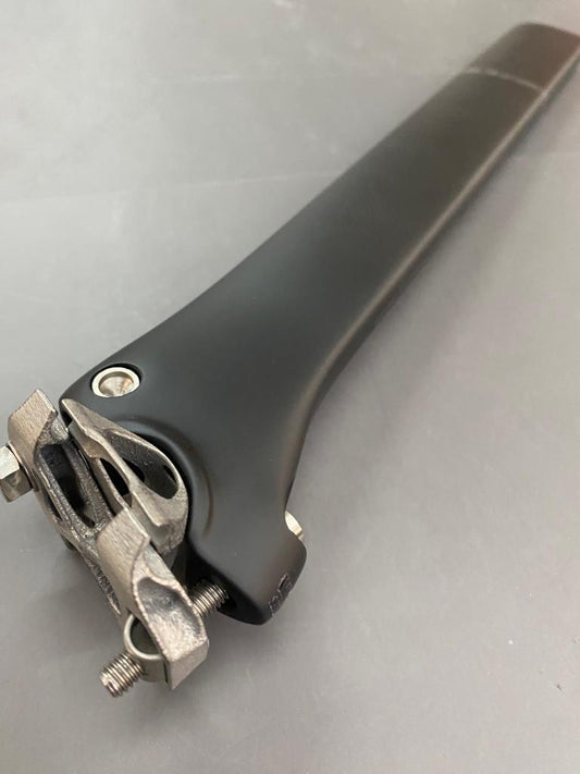 Pinarello Dogma F Seatpost~0 Off