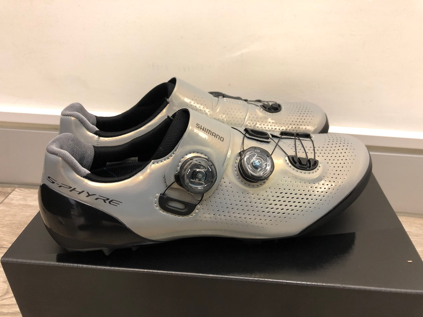 SHIMANO SH-XC901 Mountain Bike Shoes-Wide-Silver/ SHIMANO SH-XC901 MTB SHOES-WIDE-SILVER 