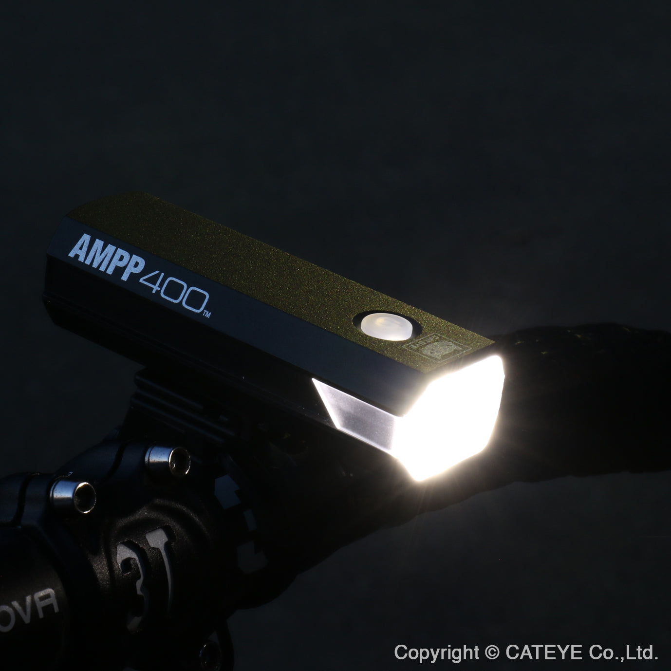 CATEYE USB 叉電前燈~AMPP400~HL-EL084RC / CATEYE USB RECHARGEABLE LIGHT~AMPP400~HL-EL084RC